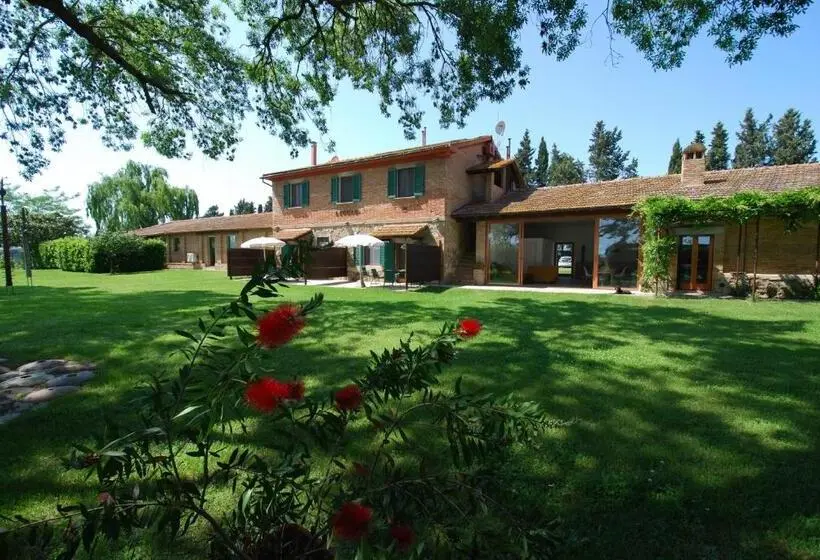 Huoneisto 1 Makuuhuone Pohjakerros, Agriturismo Podere Il Leccio