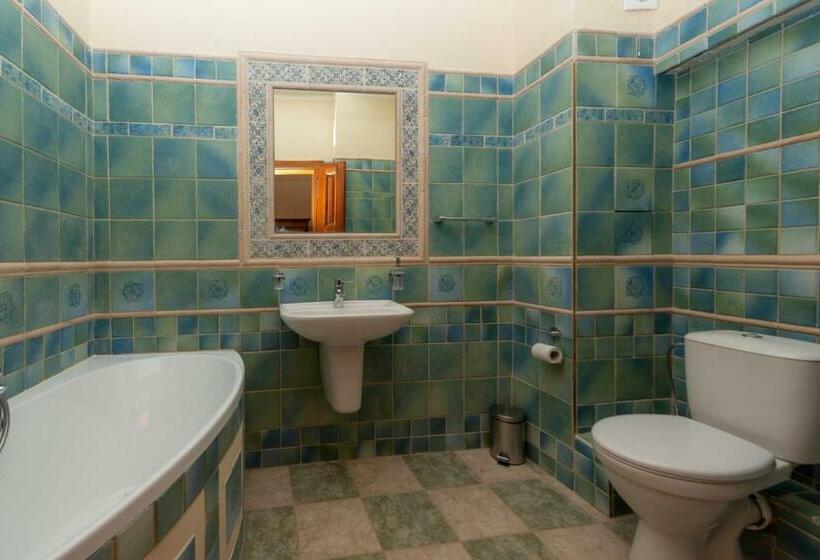 غرفة قياسية, Barcadam