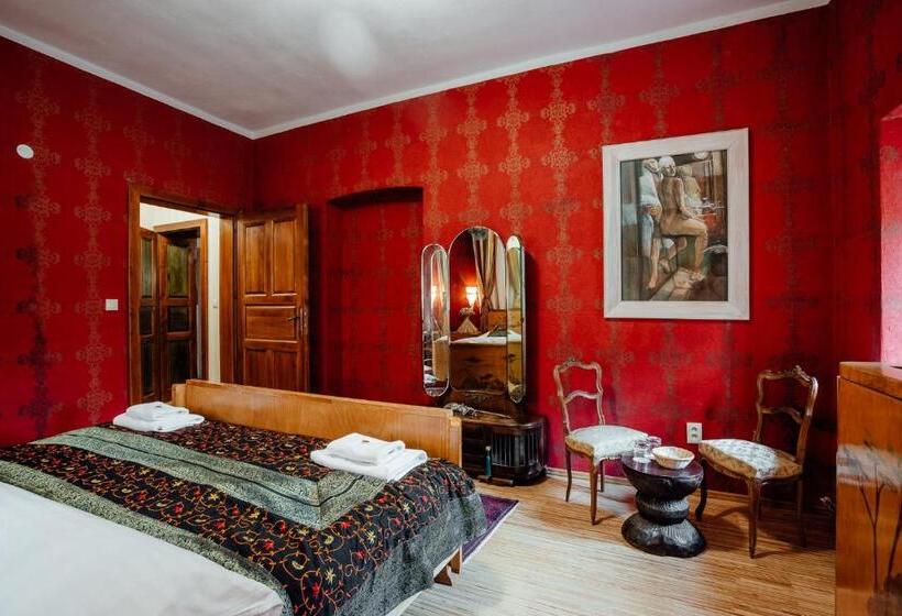 غرفة قياسية, Barcadam