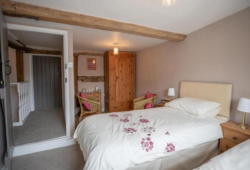 Номер Стандарт, Old Beams Bed & Breakfast