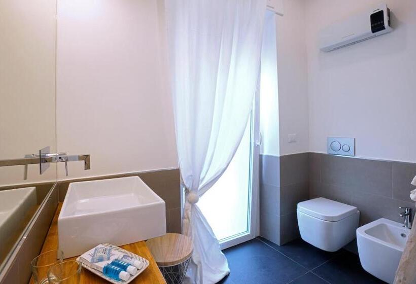 اتاق استاندارد با بالکن, Galleria 38