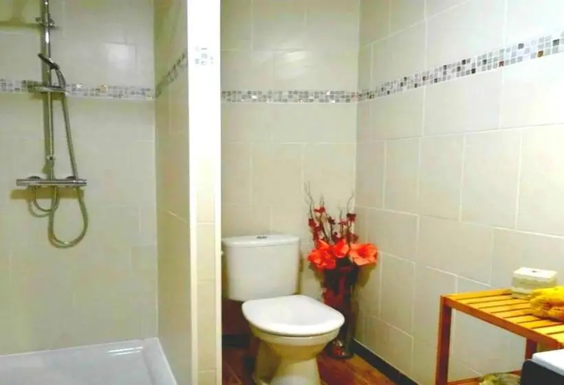 ファミリールーム, Les Flots De Ma Vie Chambres D Hotes Et Tipi Florence Et Virginie Gossin