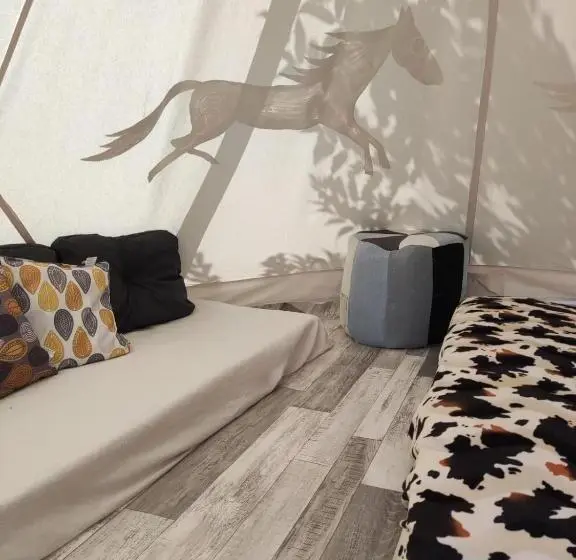 Standard Tent, Les Flots De Ma Vie Chambres D Hotes Et Tipi Florence Et Virginie Gossin