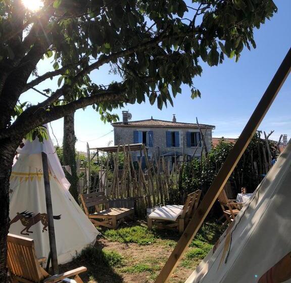 Standard Tent, Les Flots De Ma Vie Chambres D Hotes Et Tipi Florence Et Virginie Gossin