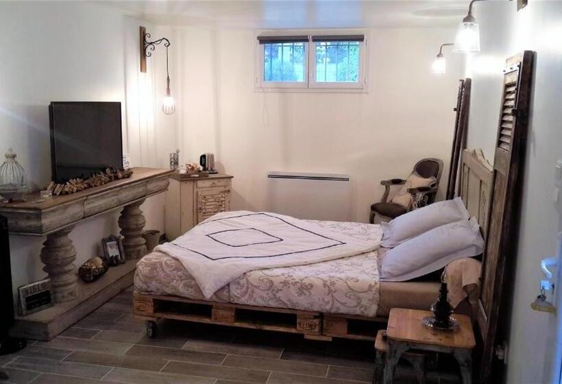 スイート（家族用）, Les Pondres En Vaunage