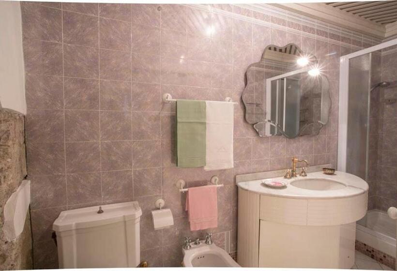 سوییت جونیور, Luxory Suite Su Lungarno