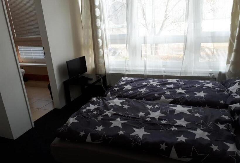 Lakosztály, Apartmany Fit Gym