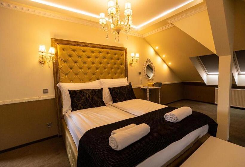 Номер Deluxe, Palazzo
