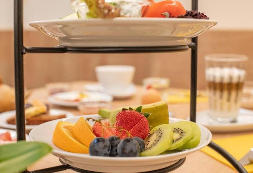 带阳台的豪华间, Rebenheim