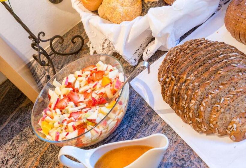 带阳台的豪华间, Rebenheim