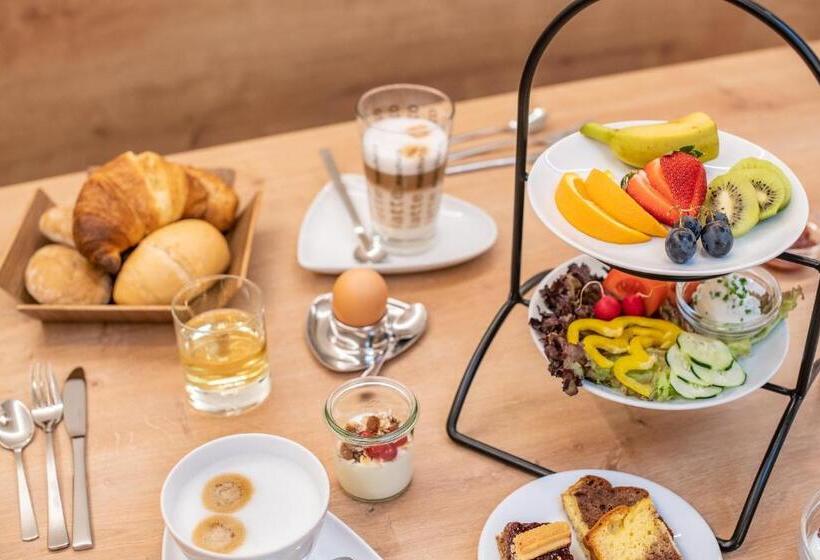 带1个卧室的公寓, Rebenheim