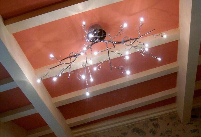 1间卧室的房子, La Maison De Raphaël