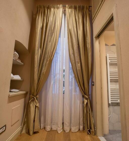 اتاق استاندارد, Le Camere Di Boccanegra