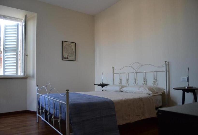 Номер Стандарт, Palazzo Roberti
