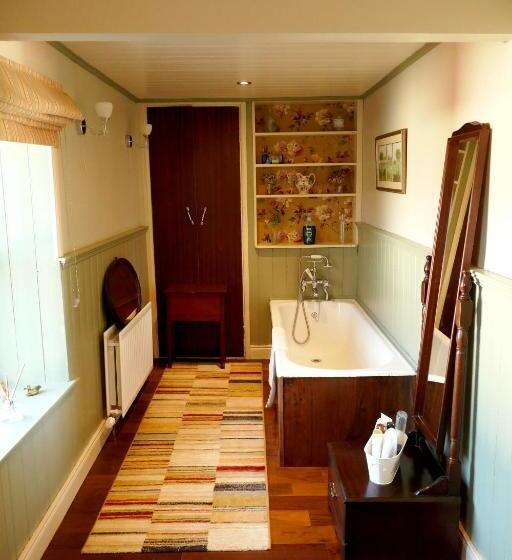 스탠다드 룸 킹사이즈 침대, Crookedstone House