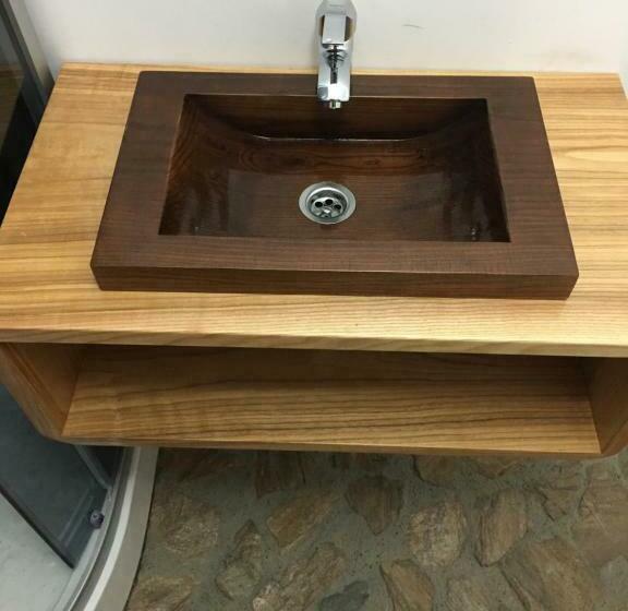 ファミリールーム, Wineyards Salin