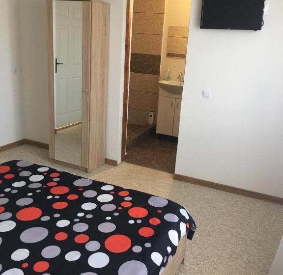 ファミリールーム, Wineyards Salin