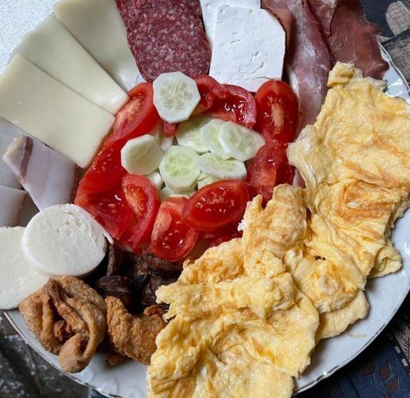 ファミリールーム, Wineyards Salin