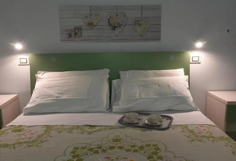 Comfort Kolmen Hengen Huone, Albergo La Rosetta