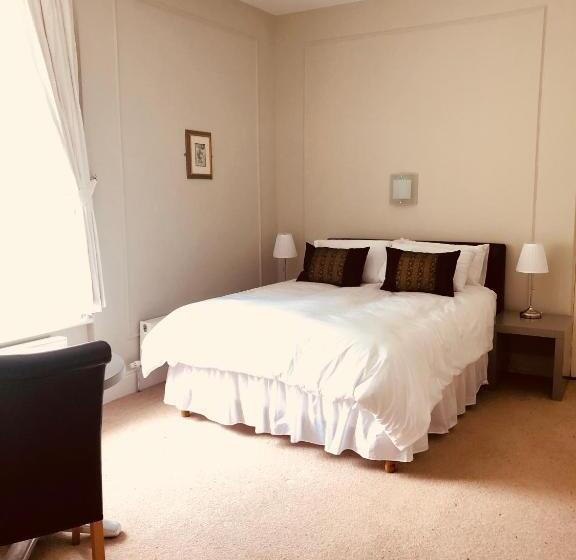 디럭스 룸, Five Glens Inn