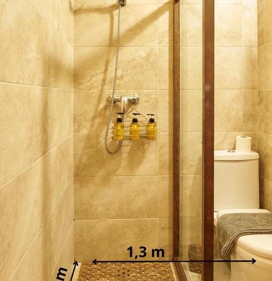 اتاق استاندارد با بالکن, Laremi Gozo B&b