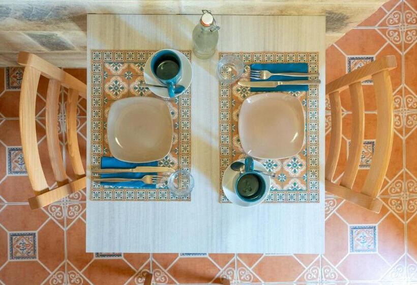 آپارتمان 1 خوابه با تراس, Laremi Gozo B&b