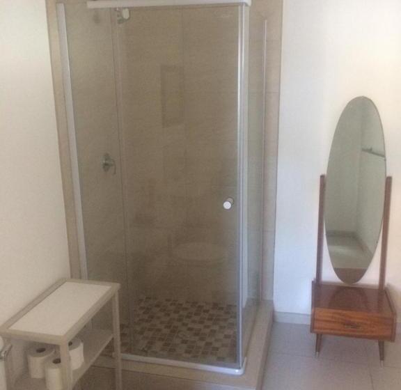 Xalet 1 Dormitori, Kirknewton