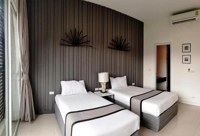 デラックスルーム, The Midst@ Royal Hills Nakornayok