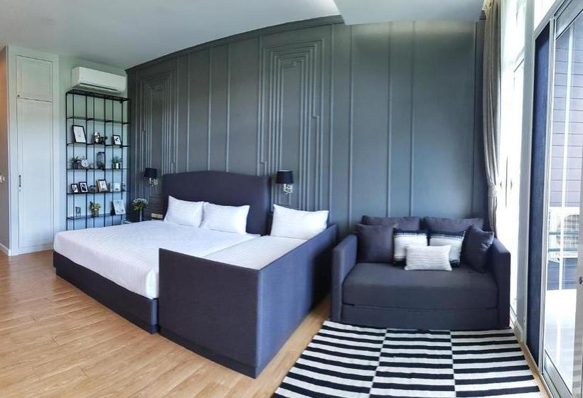 スーペリアースイート, The Midst@ Royal Hills Nakornayok