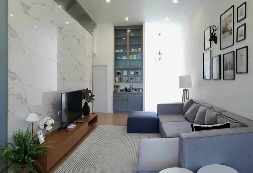 デラックススタジオ, The Midst@ Royal Hills Nakornayok