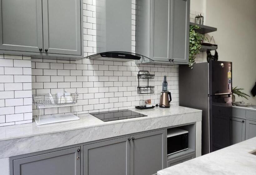 ３ベッドルームハウス, The Midst@ Royal Hills Nakornayok