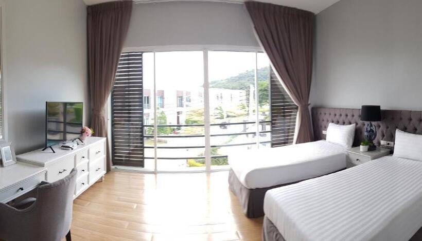 ３ベッドルームハウス, The Midst@ Royal Hills Nakornayok