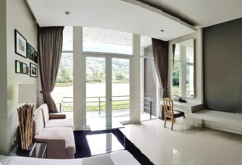 ２ベッドルームハウス, The Midst@ Royal Hills Nakornayok