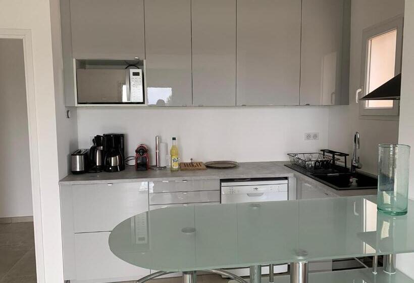 オーシャンビュースタンダードルーム, Chambres De La Terre Blanche