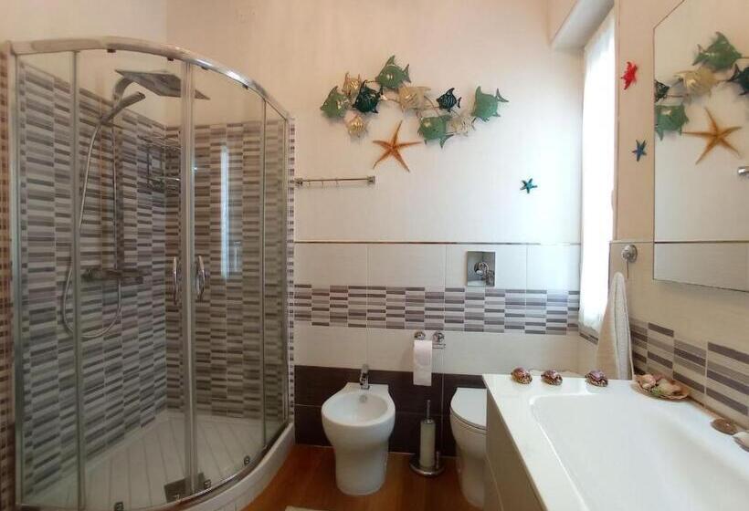 Standard room with outdoor bath, La Pervinca