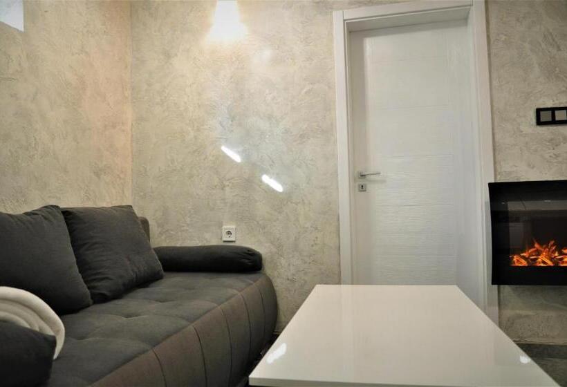 带1个卧室的公寓, Ema Artistic House