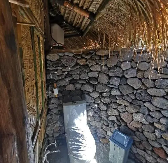 بانگلوی استاندارد, Les Garden Villa