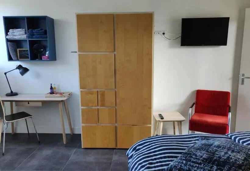 スタンダードルーム, Logement De School Middelburg