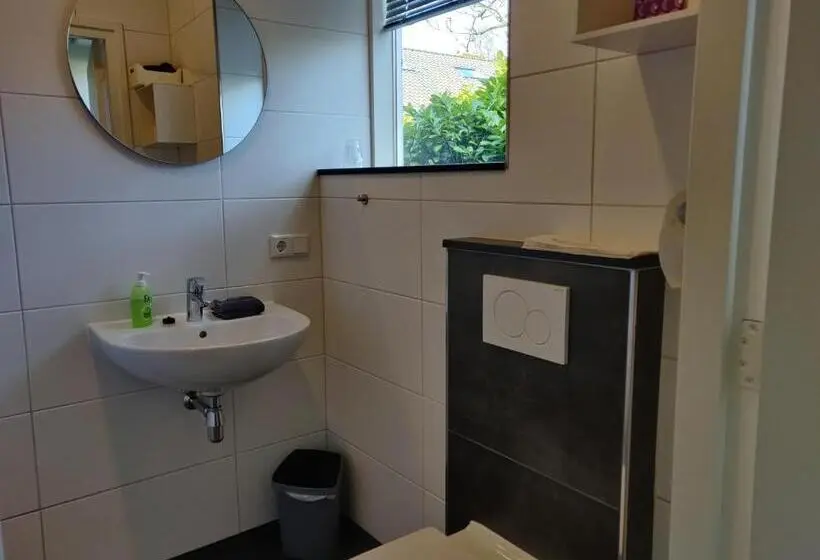 スタンダードルーム, Logement De School Middelburg