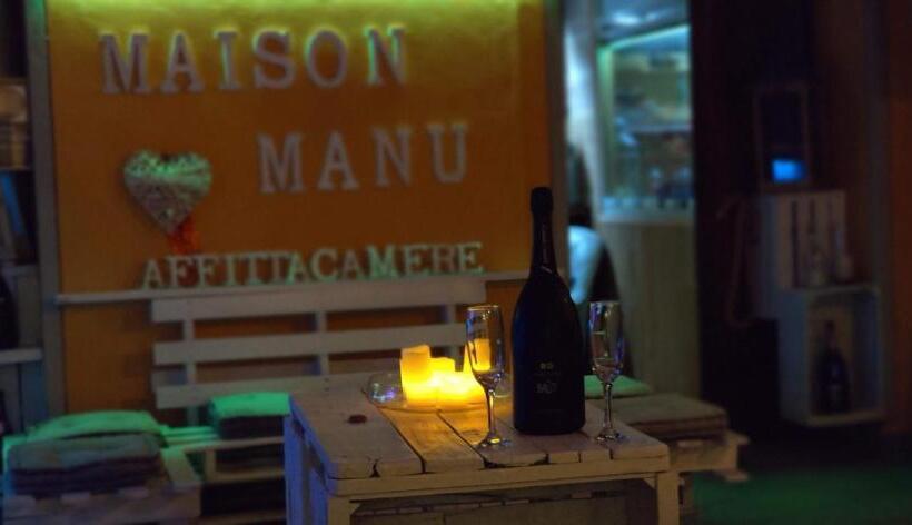 スタンダードシングルルーム, Maison Manu