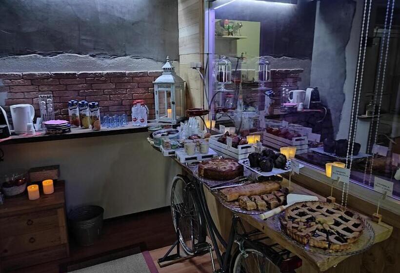 スタンダードトリプルルーム, Maison Manu