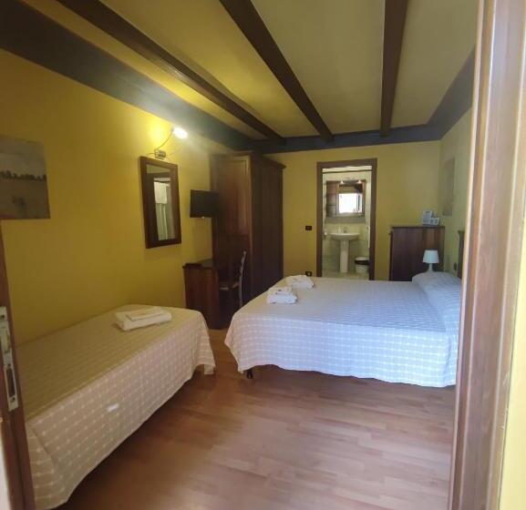 スタンダードトリプルルーム, Maison Manu