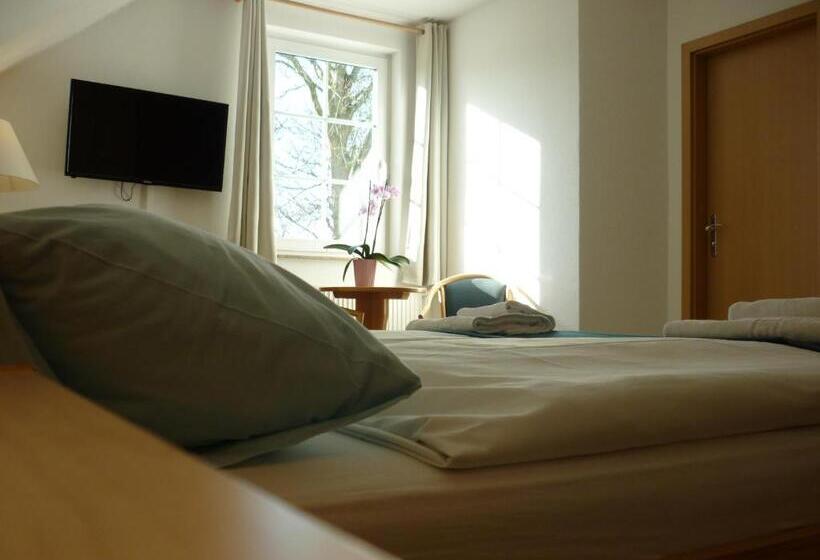 Номер Стандарт, Pension Zum Leuchtturm