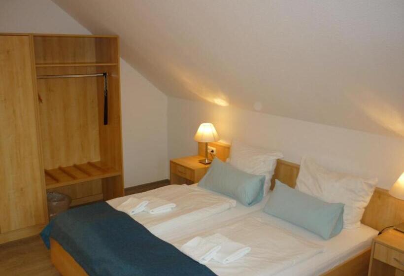 Номер Стандарт, Pension Zum Leuchtturm