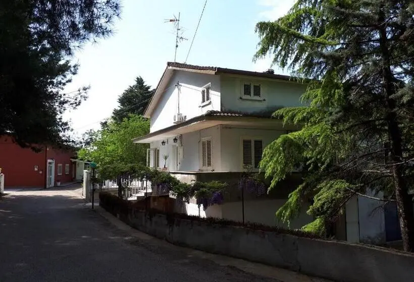 اتاق استاندارد با چشم‌انداز باغ, B&b Casa Di Laura