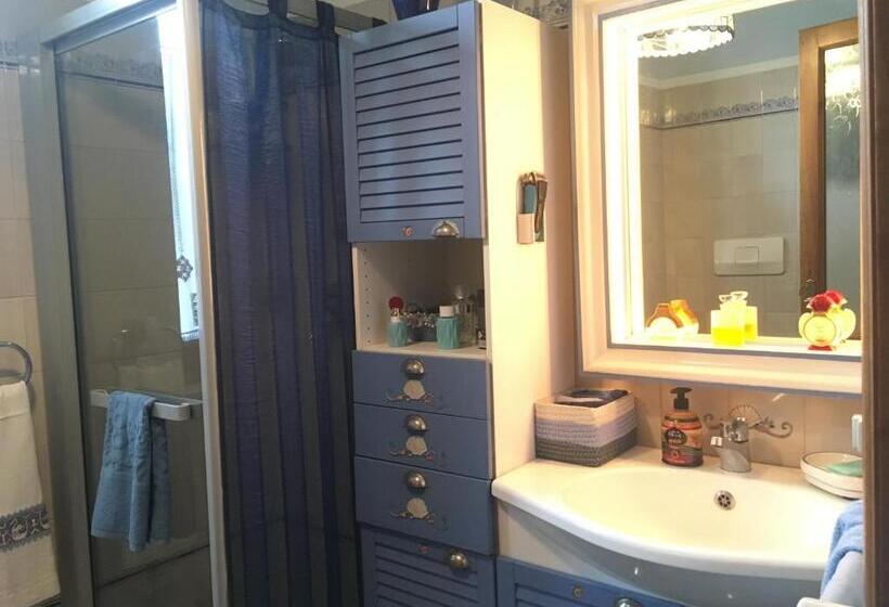 스탠다드 룸 킹사이즈 침대, B&b Les Fleurettes