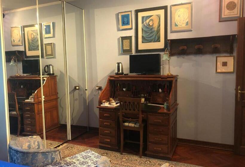 스탠다드 룸 킹사이즈 침대, B&b Les Fleurettes