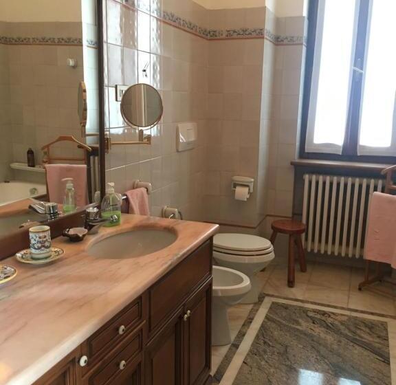 디럭스 룸, B&b Les Fleurettes