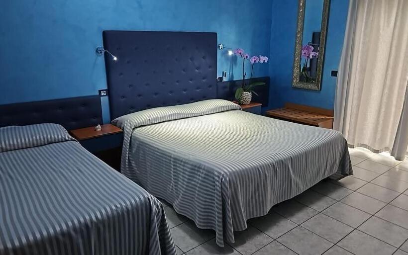 غرفة قياسية ثلاثية, Il Gioiello