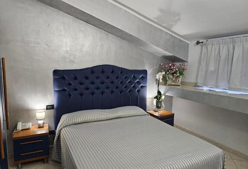 جناح جونيور, Il Gioiello